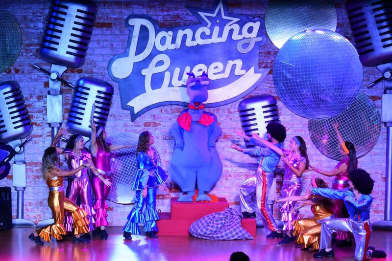 Dancing Queen un hommage a Abba by Kazadoo